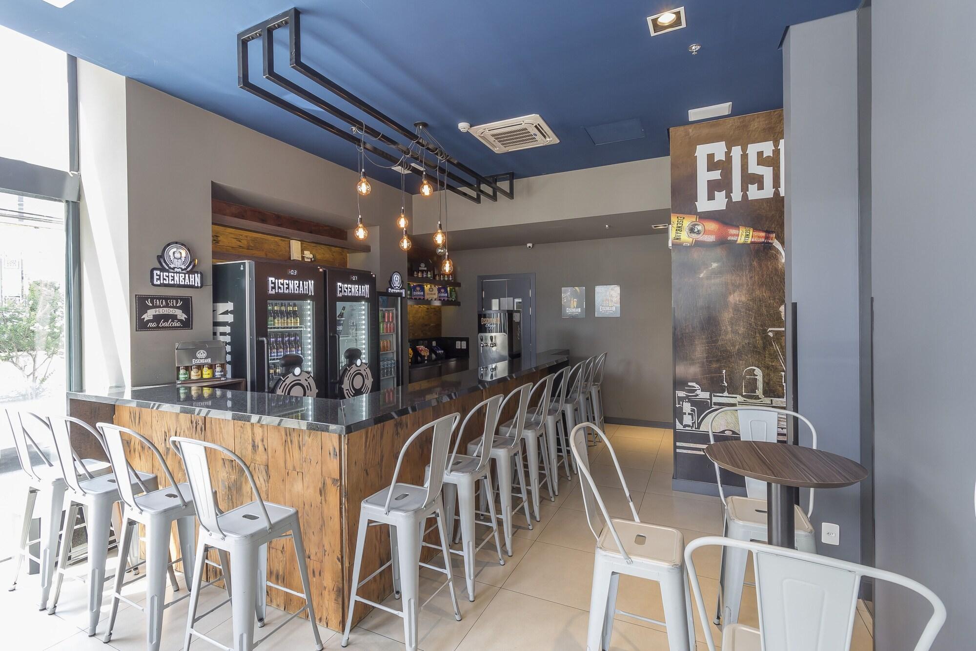 Ibis Budget Блуменау Екстер'єр фото