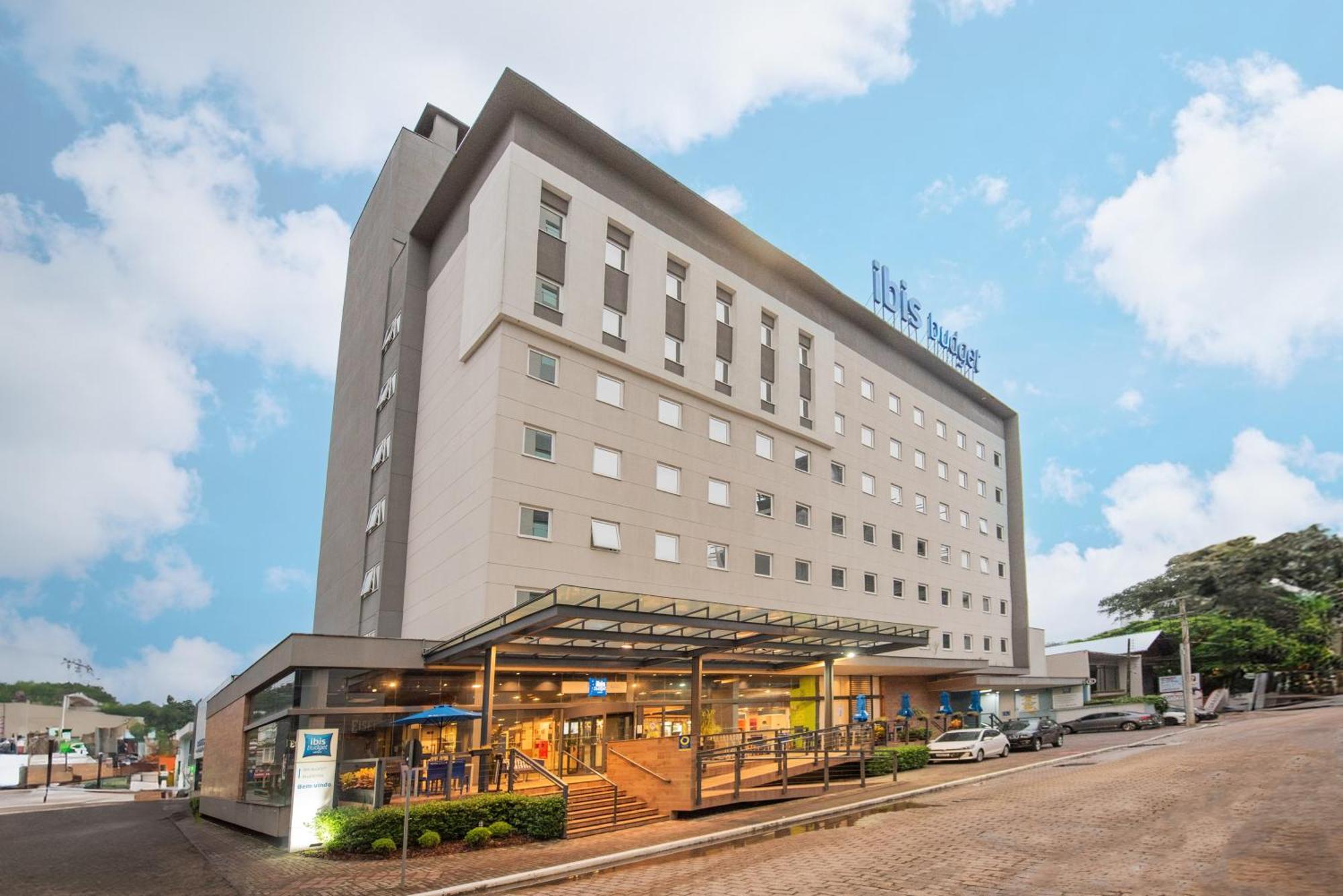 Ibis Budget Блуменау Екстер'єр фото