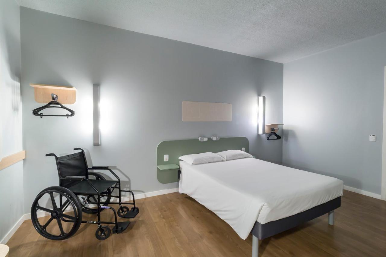 Ibis Budget Блуменау Екстер'єр фото